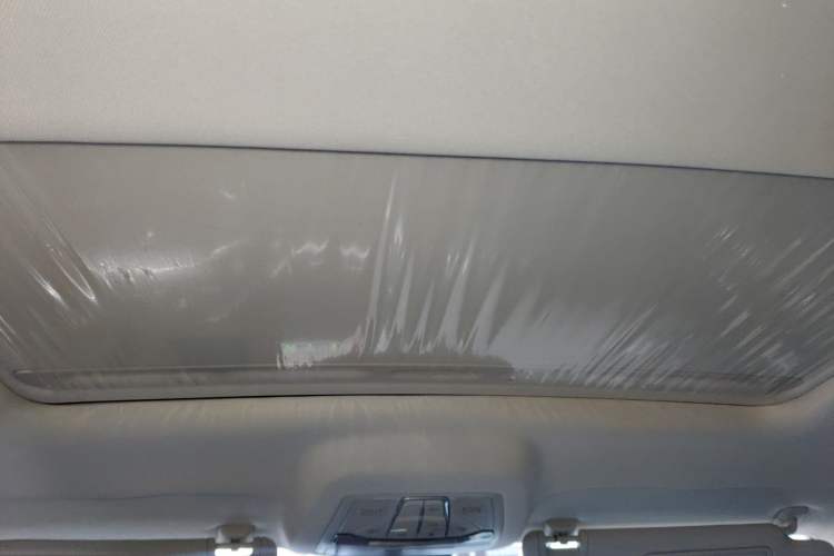 Used Bestune B70 2025 Dragon Edition 1.5T Quality Enjoyment Model Headliner