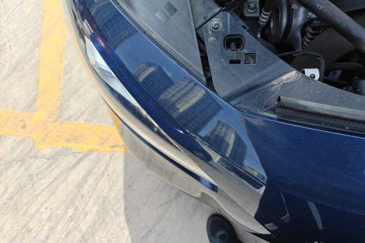 Used Mercedes-Benz A-Class 2019 A 200 L Sport Sedan Right Front Headlight