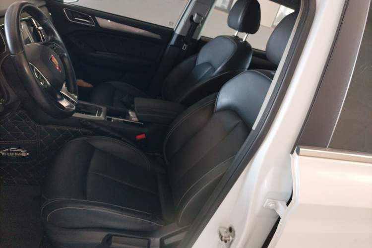 Used Roewe RX5 2020 20T Automatic 4G Connected Million Edition Left Front Seat