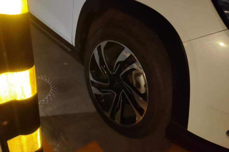 Used JETOUR X90 2019 1.6T DCT Luxury Touring Edition 5 Seats China VI Standard