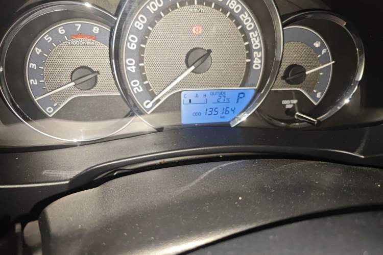 Used Toyota Levin 2014 1.6G CVT Elite Edition Odometer Close Up