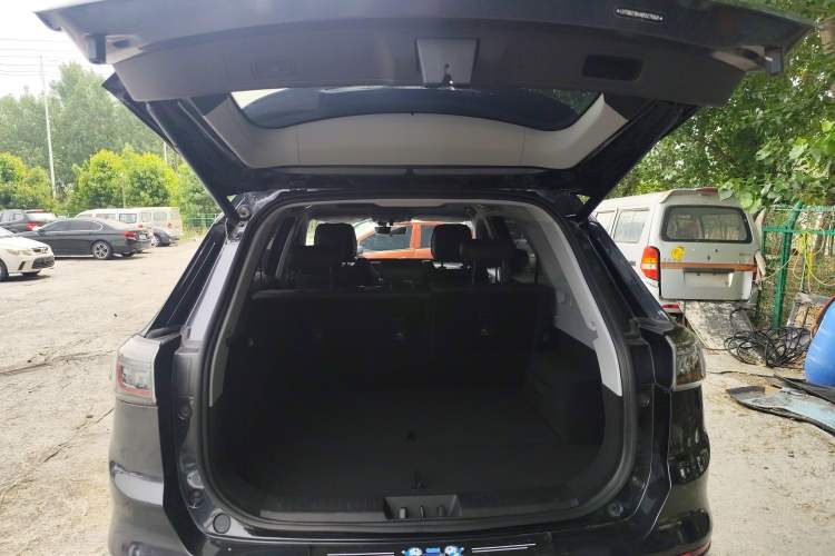 Used Chery Tiggo 8 PLUS 2022 290TGDI DCT Haoting Edition