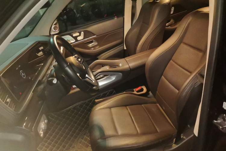 Used Mercedes-Benz GLE 2023 GLE 350 4MATIC Stylish Model Left Front Seat