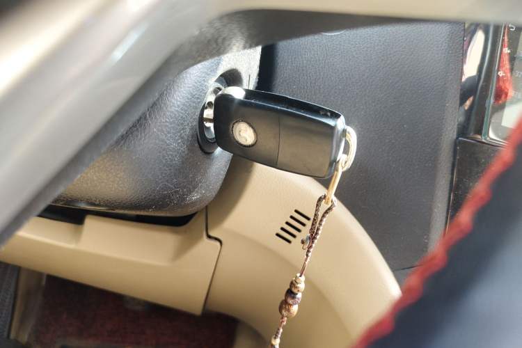 Used Haval H6 2011 2.0L Manual Two-Wheel Drive Elite Version