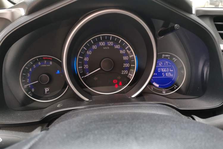 Used Honda Fit 2014 1.5L SE CVT Fashion Model Instrument Cluster