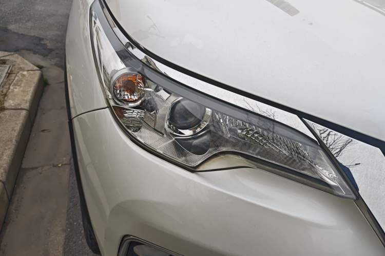 Used Toyota Fortuner 2016 2.7L Middle East Version