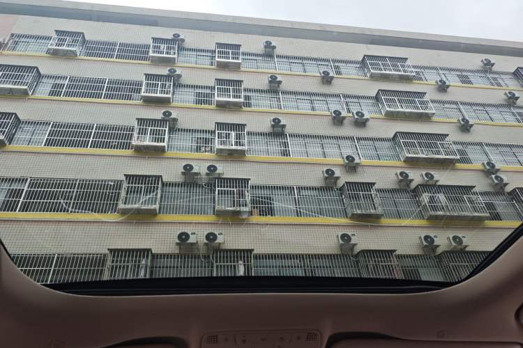 Used Mercedes-Benz E-Class 2019 Facelifted E 300 L Stylish Version
