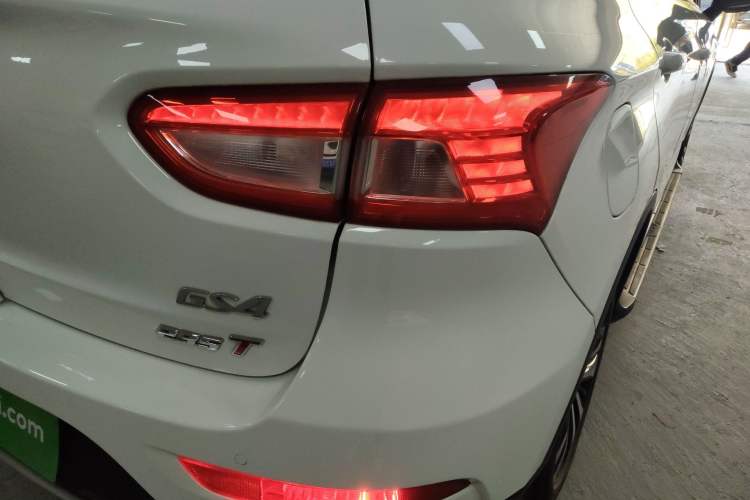 Used GAC Trumpchi GS4 2017 235T Automatic Two-Wheel Drive Luxury Smart Connectivity Version