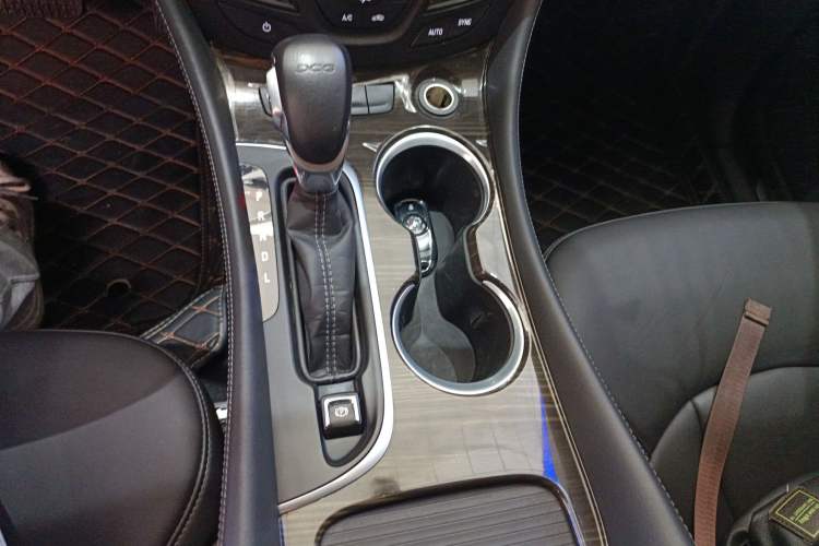 Used Buick Envision 2020 20T Two-Wheel Drive Elite Version