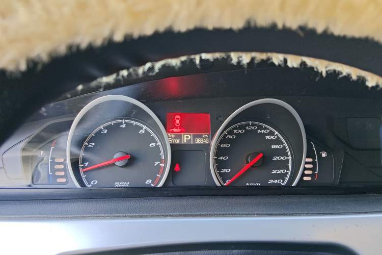 Used MG 6 2014 Hatchback 1.8L Automatic Drive Value Edition Instrument Cluster