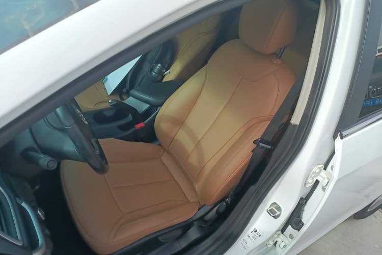 Used Buick GT 2019 18T Automatic Connected Flagship Version China VI Standard