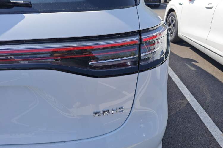 Used Hima H5 2025 Model Range-Extending Pro Right Rear Taillight