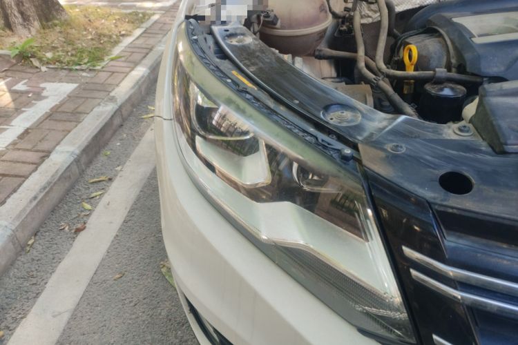 Used Volkswagen Tiguan L 2017 300TSI Automatic Two-Wheel Drive Silk Road Comfort Edition