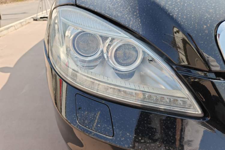 Used Mercedes-Benz S-Class 2010 S 300 L Luxury Model
