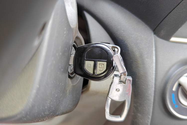 Used Suzuki Alto 2013 1.0L Manual Luxury Model
