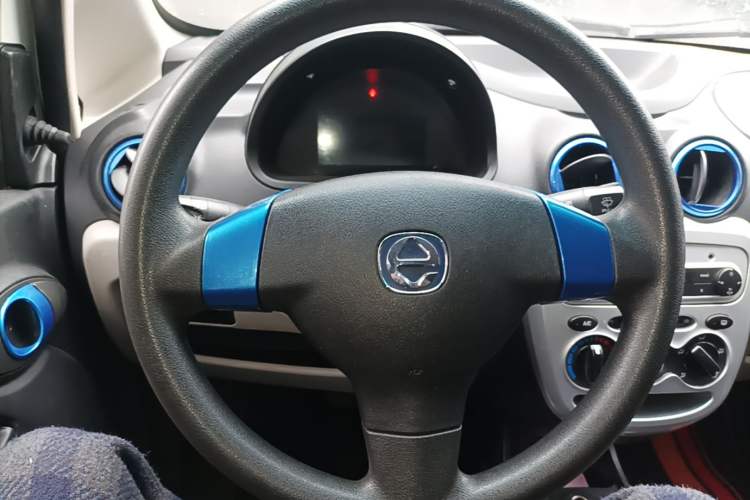 Used JMEV E200L 2018 E200L Standard Model (250 km)
