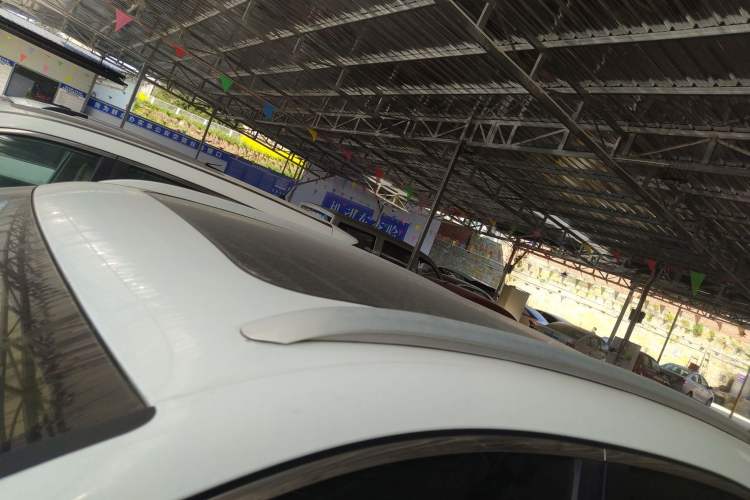 Used Zotye SR9 2017 2.0T Automatic Ultimate Edition
