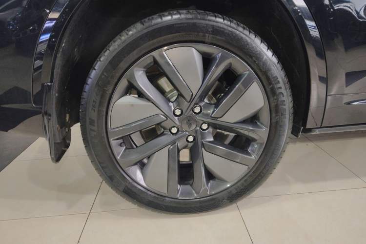 Used Li Auto L9 2024 Ultra Model
