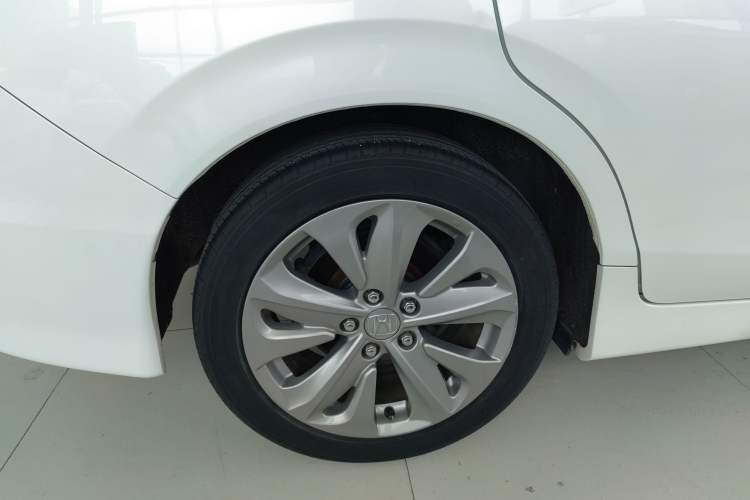 Used Honda Jade 2017 1.8L automatic Comfort version 5 seats
