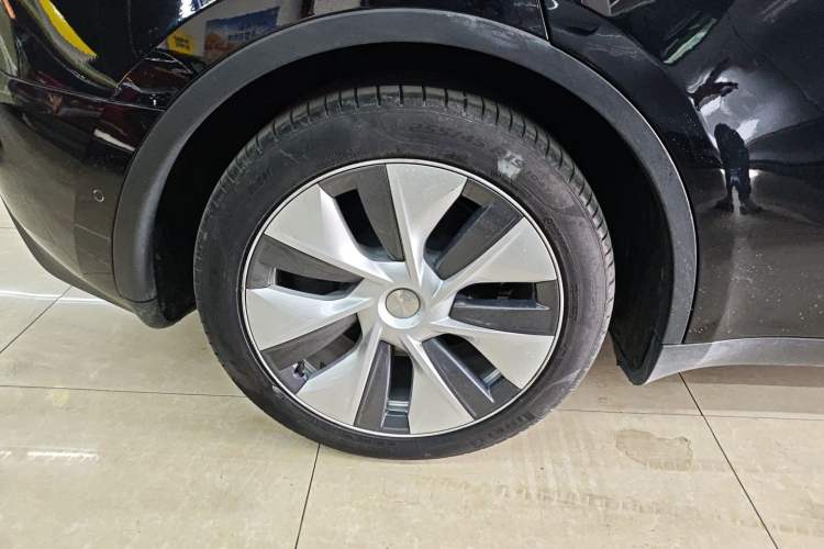 Used Tesla Model Y 2022 Rear-Wheel-Drive Version