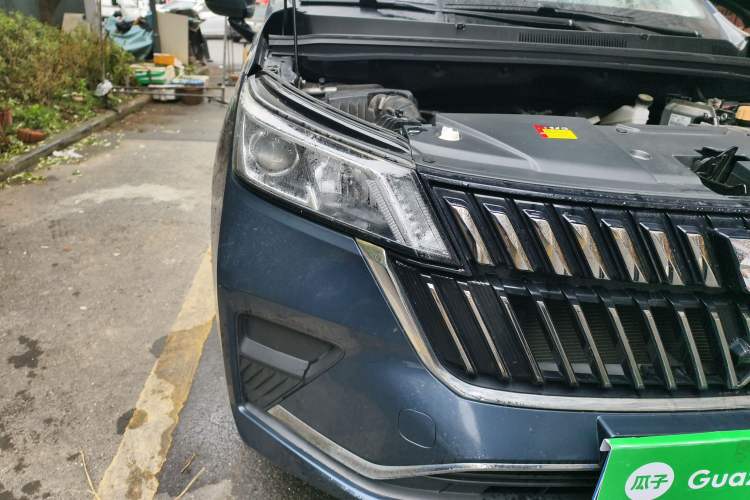 Used Wuling Jiachen 2022 1.5T Manual Light Enjoyment Dynamic Version
