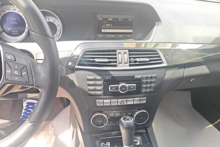 Used Mercedes-Benz C-Class 2013 C 260 Fashion Edition Grand Edition
