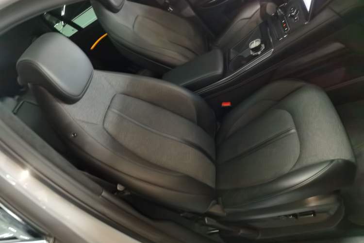 Used Nio EC6 2022 75 kWh Sport Edition
