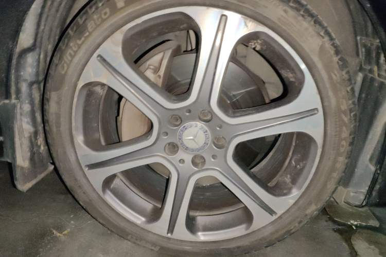 Used Mercedes-Benz E-Class 2016 E 300 L Stylish Model