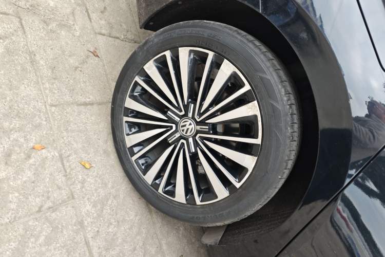 Used Volkswagen Passat 2020 330TSI Luxury Edition China VI