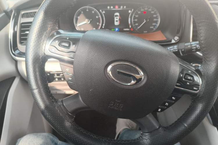 Used GAC Trumpchi M8 2018 320T Flagship Edition Steering Wheel