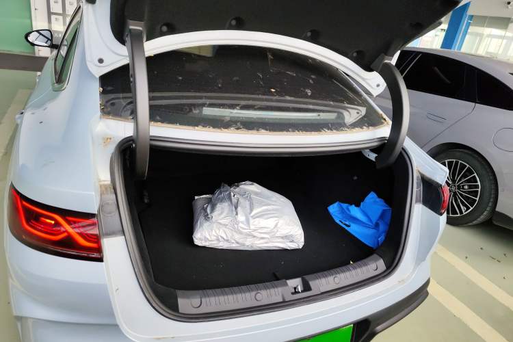 Used BYD Qin L 2025 DM-i Smart Drive 120KM Superior Model
