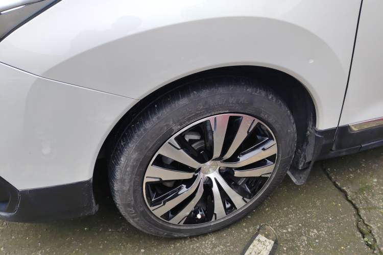 Used Peugeot 3008 2016 1.6THP Automatic Trend Edition Exterior 4