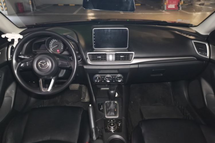 Used Mazda 3 Axela 2017 Sedan 1.5L Automatic Comfort Model Emission Standard China V Center Console