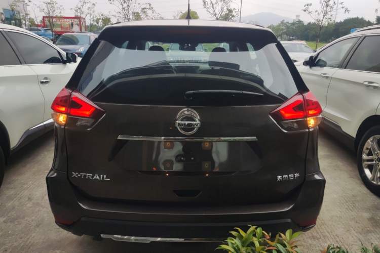 Used Nissan X-Trail 2023 Classic 2.0L Two-Wheel Drive Smart Connect & Comfort Edition
