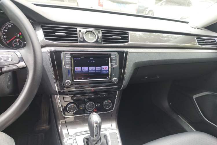 Used Volkswagen Passat 2016 330TSI DSG Prestige Edition