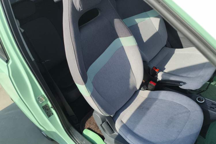 Used Wuling Hongguang MINIEV 2021 Macaron Premium Model – Lithium Iron Phosphate
