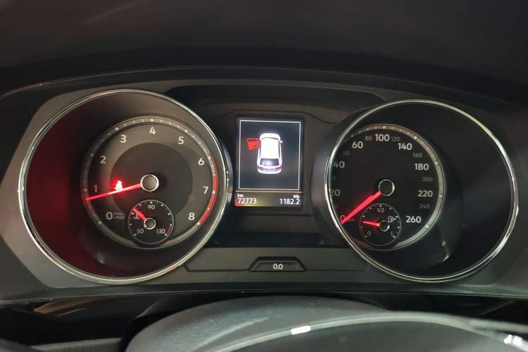 Used Volkswagen Tiguan L 2019 330TSI Automatic Two-Wheel Drive Panoramic Comfort Edition China V Standard
