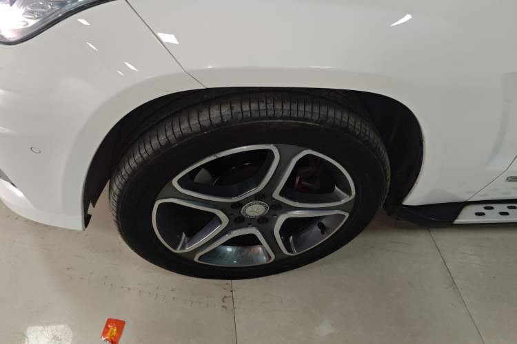 Used Mercedes-Benz GLK-Class 2015 GLK 300 4MATIC Fashion Edition Ultimate Version
