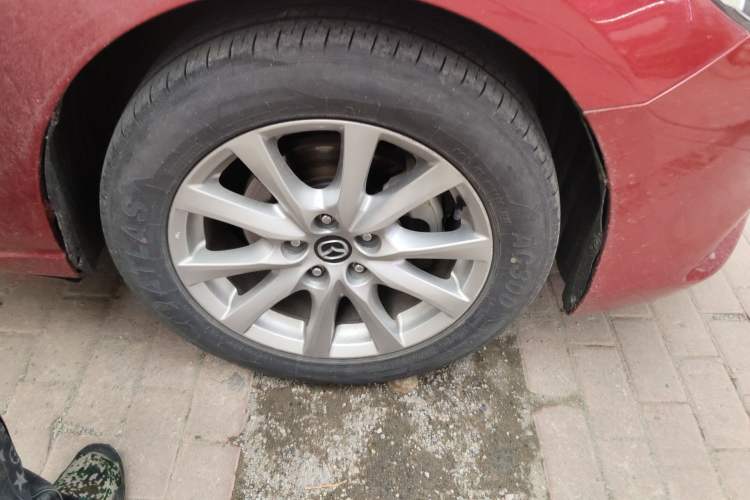 Used Mazda Atenza 2014 2.0L Blue Sky Luxury Edition