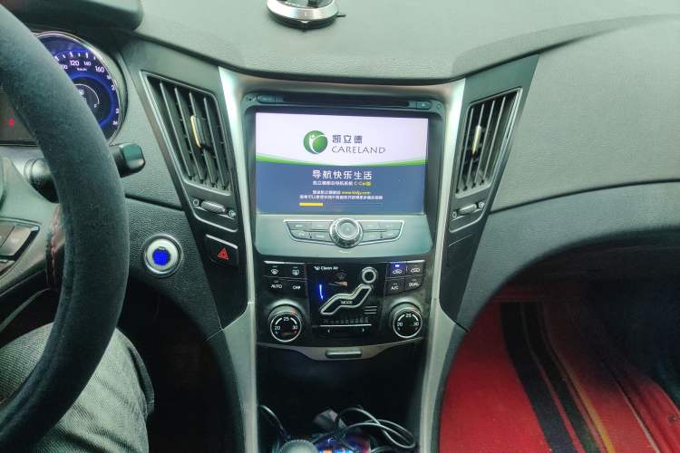 Used Hyundai Sonata 2011 2.0L Automatic Luxury Edition
