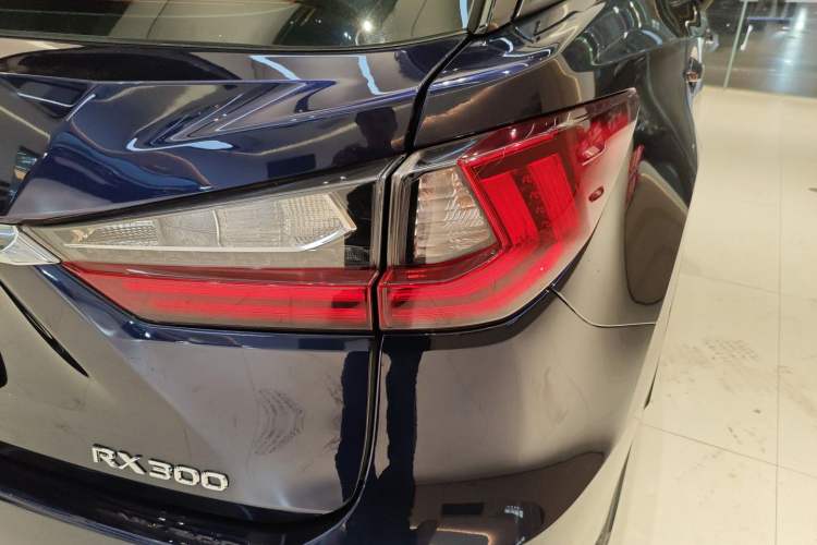 Used Lexus RX 2016 300 Two-Wheel Drive Comfort Edition China V Standard