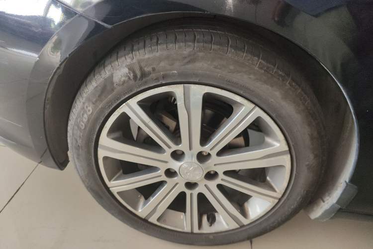 Used Peugeot 408 2015 1.2T Automatic Luxury Edition