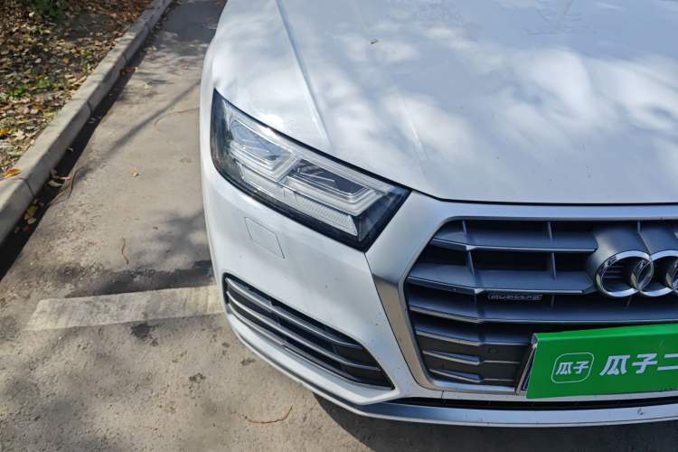 Used Audi Q5L 2020 40 TFSI Prestige Fashion Edition Right Front Headlight