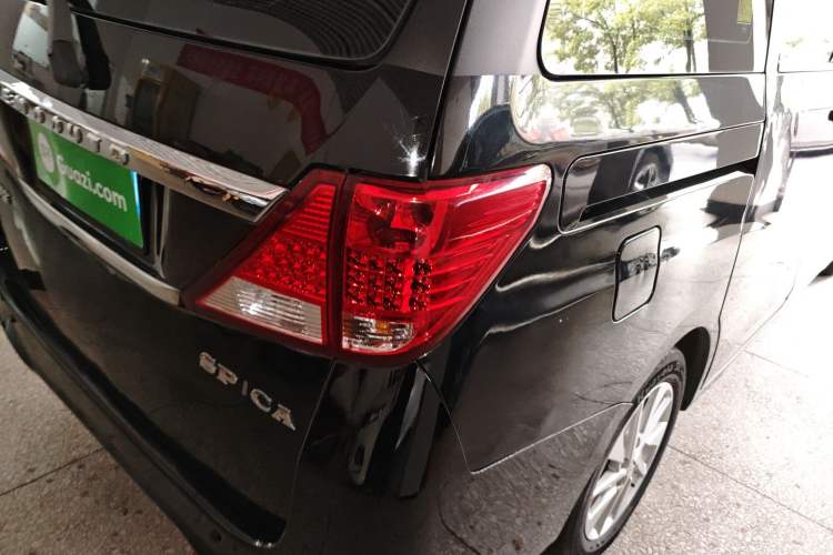 Used Yema Spica 2018 1.5L Manual Luxury Model
