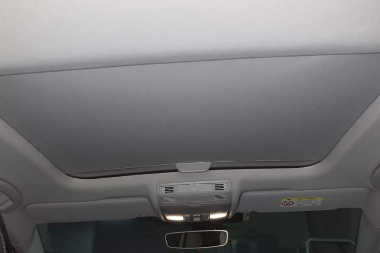 Used Volkswagen Golf 2019 280TSI DSG Luxury Version China VI Standard Headliner