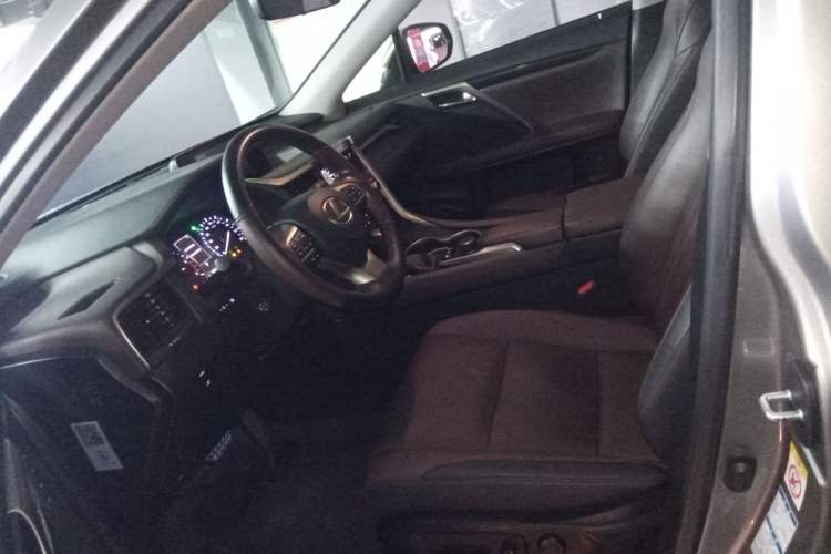 Used Lexus RX 2016 300 4x4 Elegant Edition China V-standard
