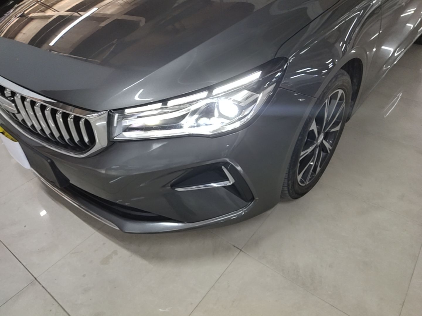 Geely Auto Emgrand 2025 4th Generation 1.5L CVT Luxury Version — снимка 8