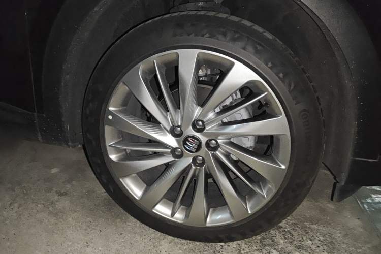 Used Buick Envision 2024 Encore Plus 28T Two-Wheel Drive Luxury Edition
