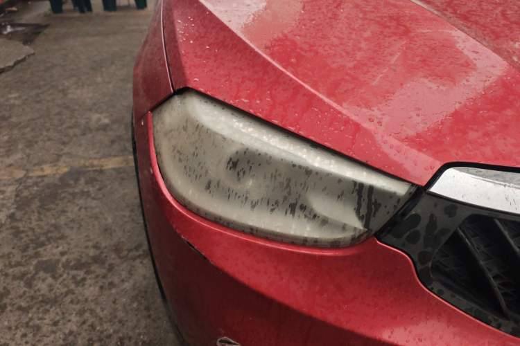 Used Brilliance V3 2015 1.5L Automatic Elite Model Right Front Headlight