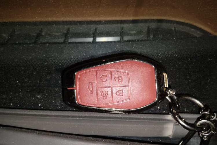 Used Soueast DX7 2015 1.5T Automatic Prestige Model
